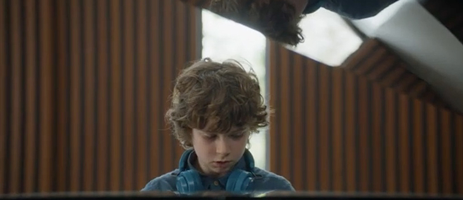 Wolfgang (Extraordinari) – Dir.: Javier Ruiz Caldera – DoP: Sergi Vilanova Claudin AEC